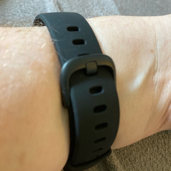 Fitbit Inspire 2 fitness tracker - Picture 10 of 11